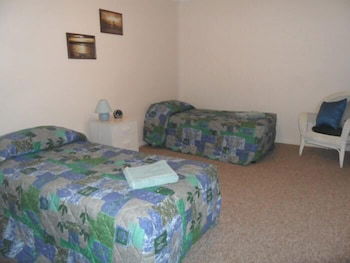 Sylvan Beach Resort - Travel Search 6
