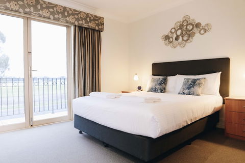 Rsl Club Motel - Travel Search 4
