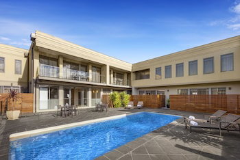 Quest Portland - Travel Agents 0