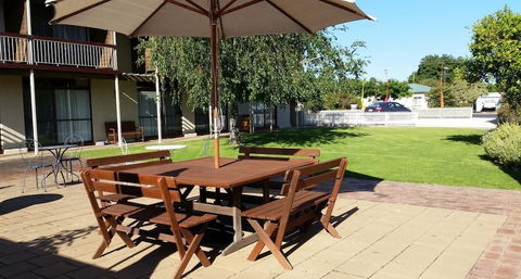 Coonawarra Motor Lodge - Travel Agents 1