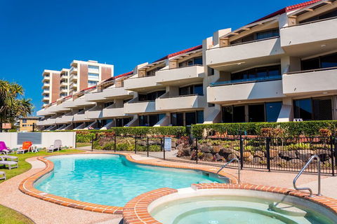 Sandrift Beachfront Apartments - Travel Search 6
