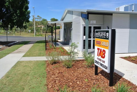 Dooleys Springsure Tavern And Motel - Travel Search 2