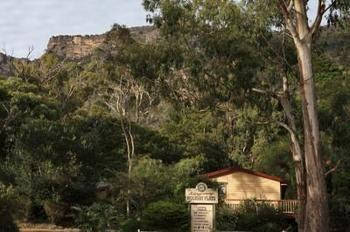 Kingsway Holiday Flats & Gariwerd House. - Travel Search 2