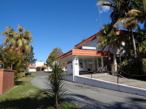 Moon River Motor Inn - Tourism Guide 6