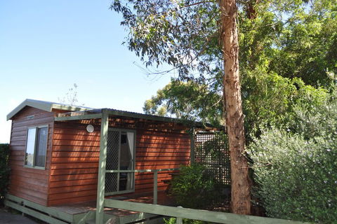 Amaze N Things Holiday Park & Motel - Travel Agents 1