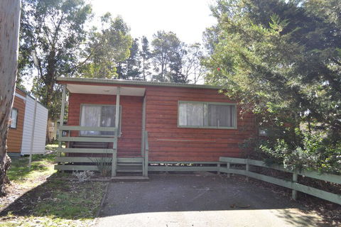 Amaze N Things Holiday Park & Motel - Travel Agents 0