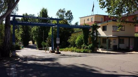 Wagga Wagga Beach Caravan Park - Tourism Guide 6