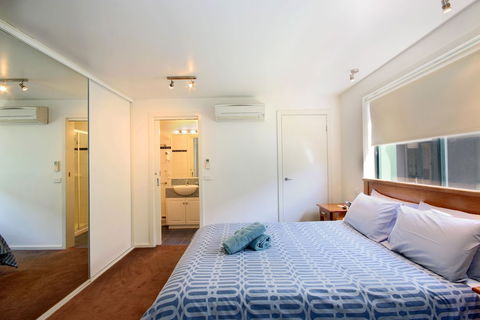 Anchorage Motel And Villas - Cruises Travel 1