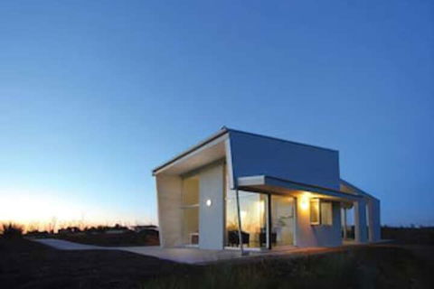 Tanonga Luxury Eco Lodges - Cruises Travel 0