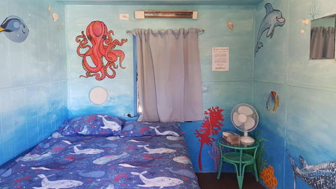 Alices Secret Travellers Inn - Travel Search 2