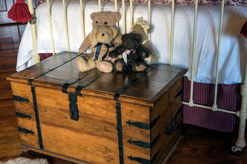 Observatory Cottages - Travel Agents 4