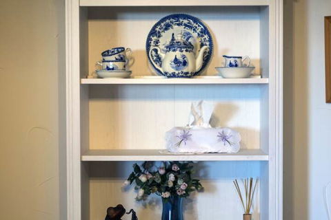 Observatory Cottages - Travel Agents 2