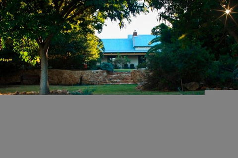 Bentwood Olive Grove Accommodation - Tourism Guide 1