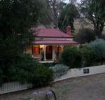 Sinnamons Cottage - Travel Agents