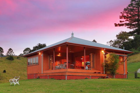 Worendo Cottages - Tourism Guide 1