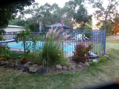 Golfers Retreat Motel - Tourism Guide 3