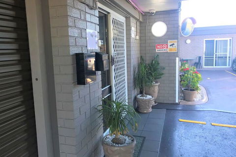 Toukley Motor Inn - Tourism Guide 7