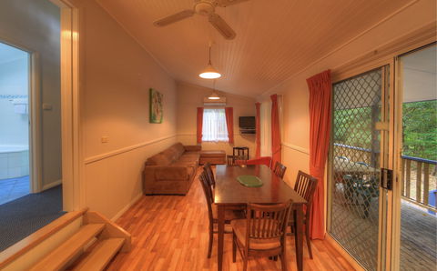 BIG4 Bungalow Park On Burrill Lake - Tourism Guide 4