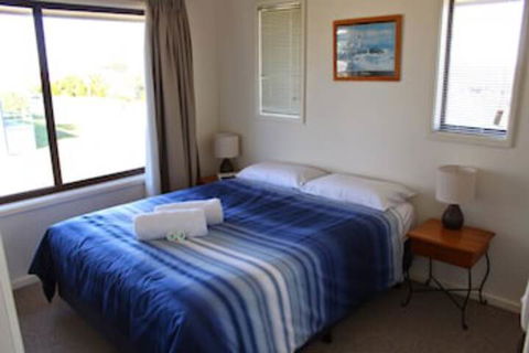 Narooma Palms Holiday Apartments - Travel Agents 0