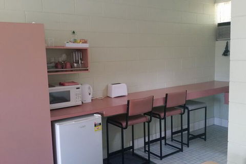 Yungaburra Park Motel - Travel Agents 6