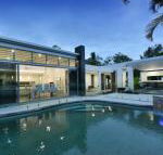2 Andrews  Port Douglas