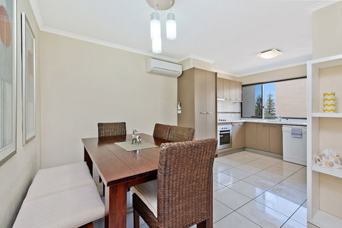 Joanne Apartments - Travel Search 2