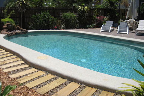 Palm Court Hervey Bay - Travel Agents 3