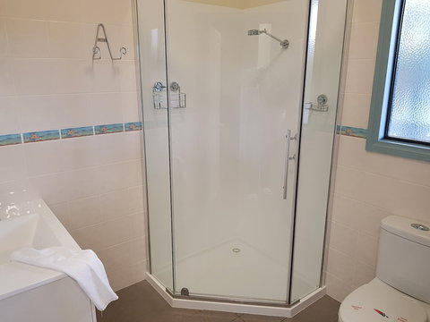 Nutkin Lodge - Travel Agents 2