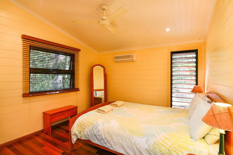 Bushland Cottages And Lodge - Travel Search 5