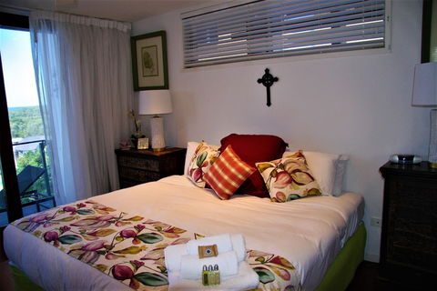 Sunrise Cove Holiday Apartments - Tourism Guide 6