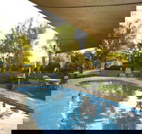 Winbi River Resort Holiday Rentals - Tourism Guide