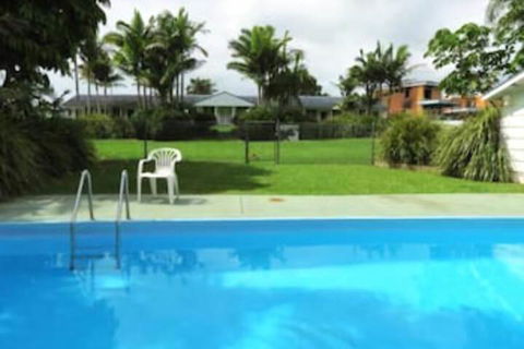 Colonial Court Motor Inn - Tourism Guide 4