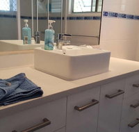 Beachside Bed  Breakfast - Travel Agents