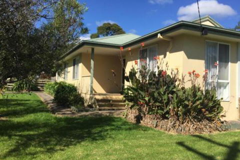 Apartments At Glen Isla - Travel Agents 0