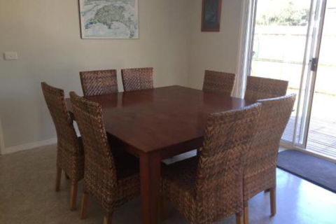 Apartments At Glen Isla - Travel Agents 4