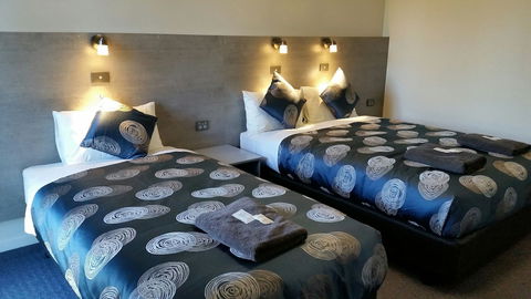 Colac Central Hotel-Motel - Travel Agents 6