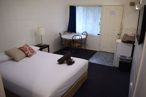 Rosebud Motel - Tourism Guide 4