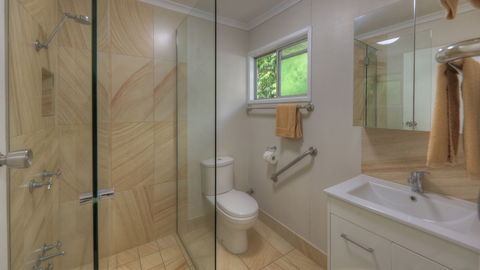 Atherton Hinterland Motel - Travel Search 4