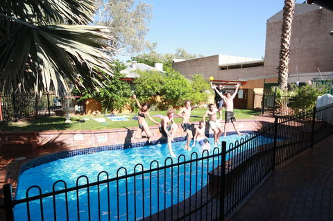Alice Springs YHA - Hostel - Travel Search 3