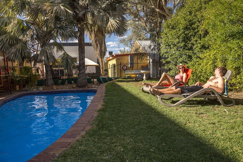 Alice Springs YHA - Hostel - Travel Search 1