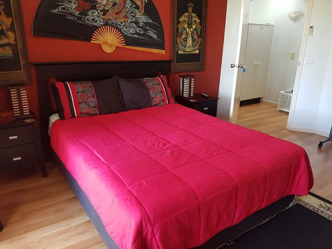 Tambaridge Bed And Breakfast - Tourism Guide 6