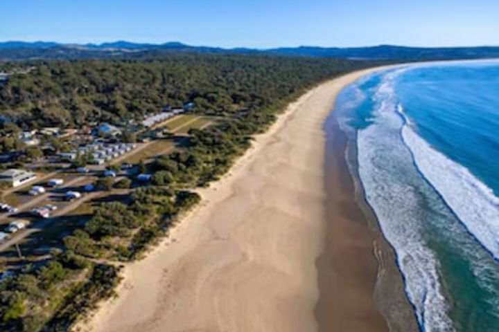 Pambula Beach NSW Travel Search
