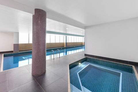 Meriton Suites North Ryde - Travel Agents 3