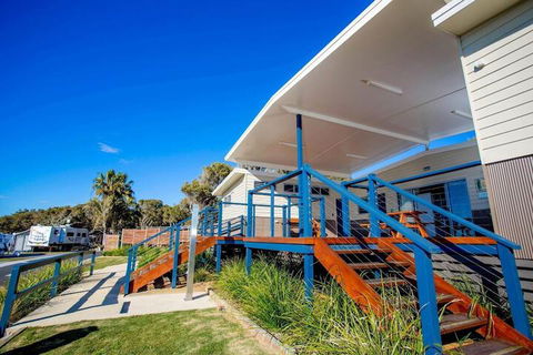 Reflections Holiday Parks Bonny Hills - Travel Agents 2