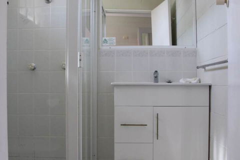 Central Coast Motel - Tourism Guide 7