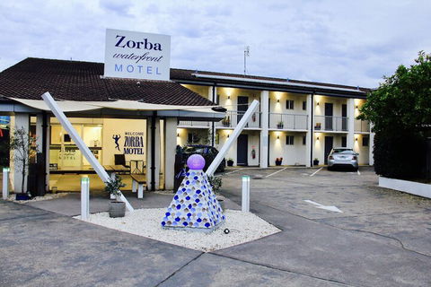 Zorba Motel - Tourism Guide 4