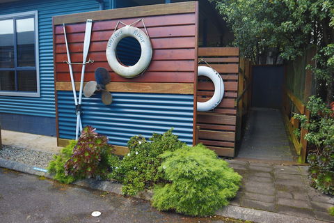 Strahan Bungalows - Travel Search 0