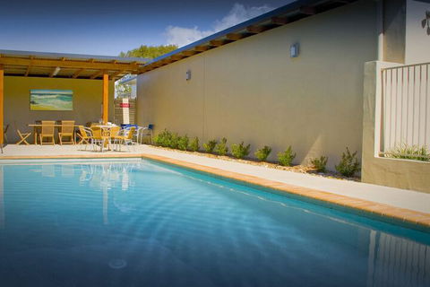Pottsville Beach Motel - Tourism Guide 1