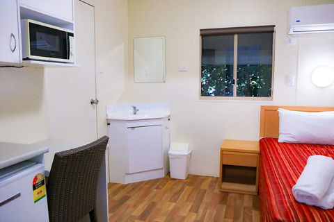 Chinchilla Motor Inn - Travel Search 6