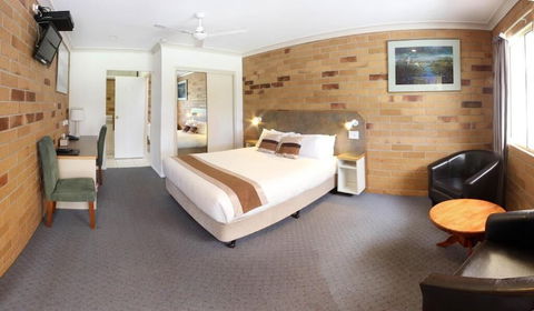 Copper Country Motor Inn & Restaurant - Travel Search 5